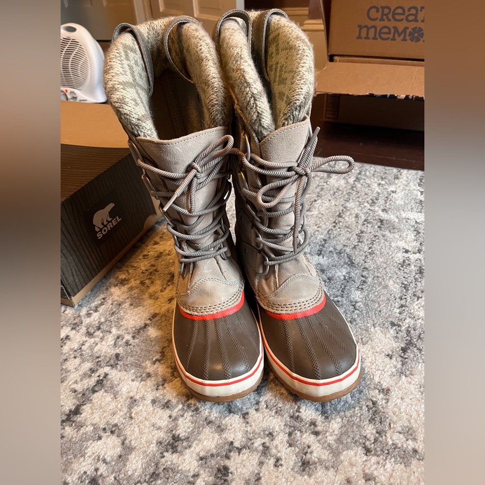 Sorel Womens “Joan of Arctic Knit” waterproof boots